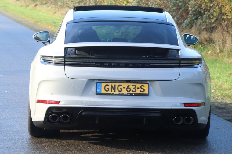 Vehicle Image 38