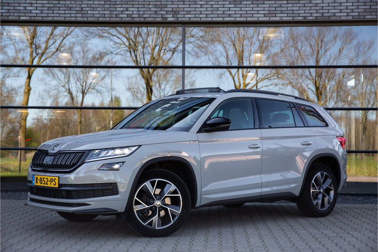 Vehicle Image 7