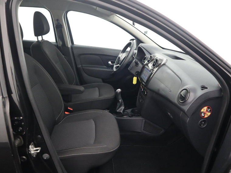 Vehicle Image 38