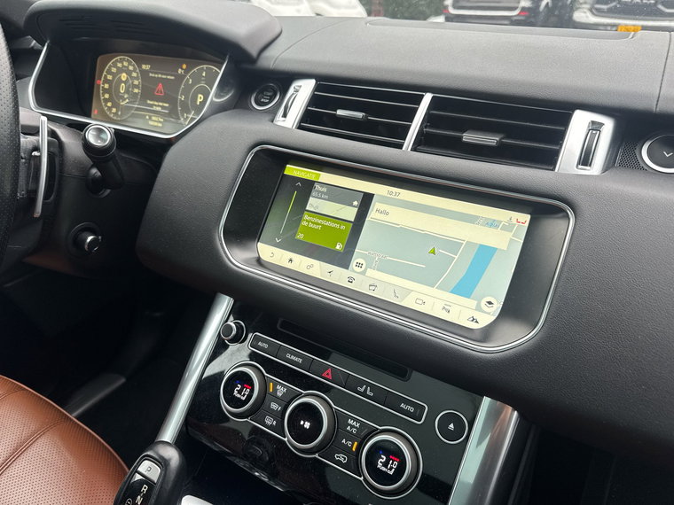 Vehicle Image 32