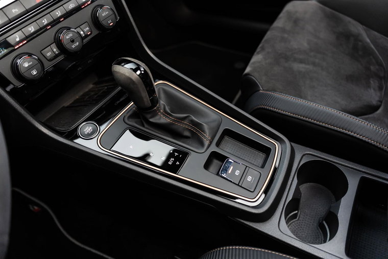 Vehicle Image 48