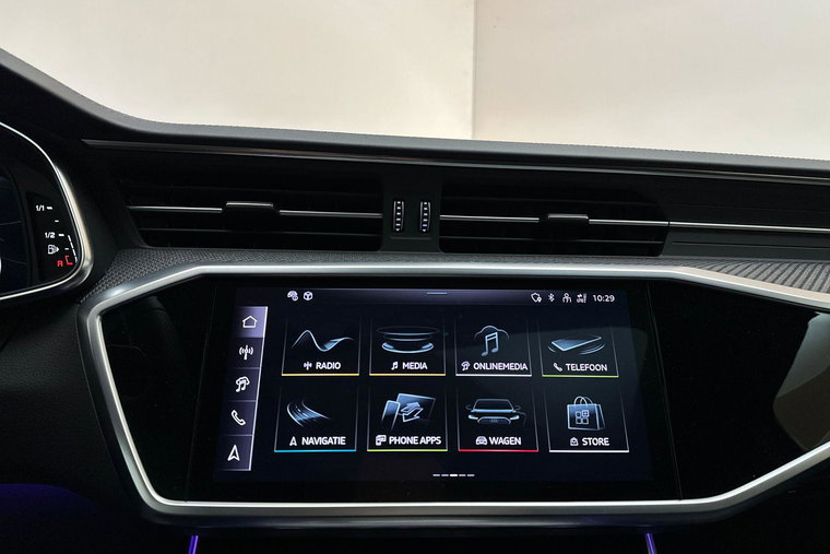 Vehicle Image 35
