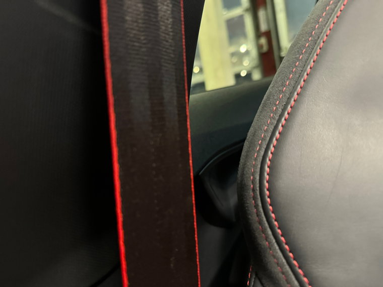 Vehicle Image 33