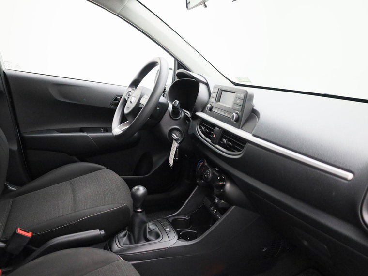 Vehicle Image 23