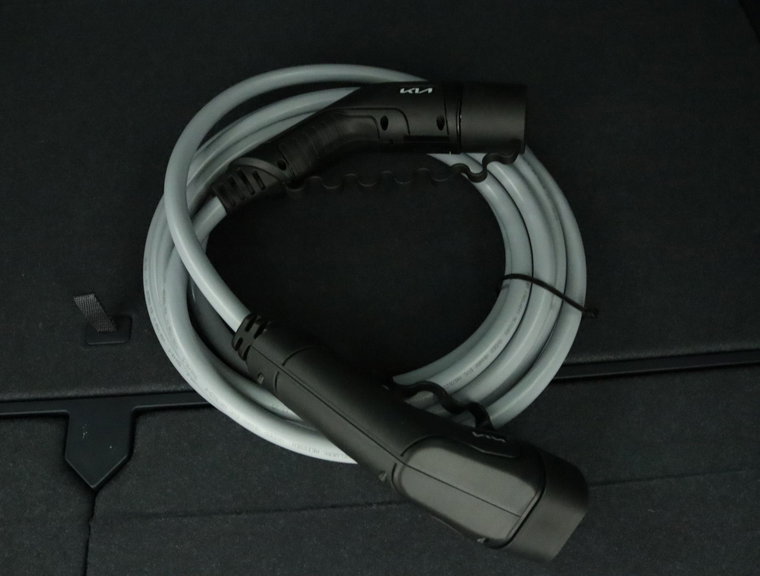 Vehicle Image 35