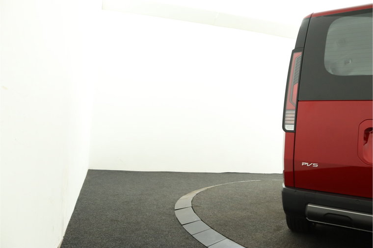 Vehicle Image 39