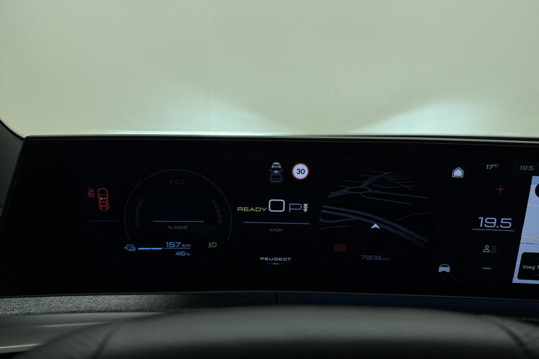 Vehicle Image 27