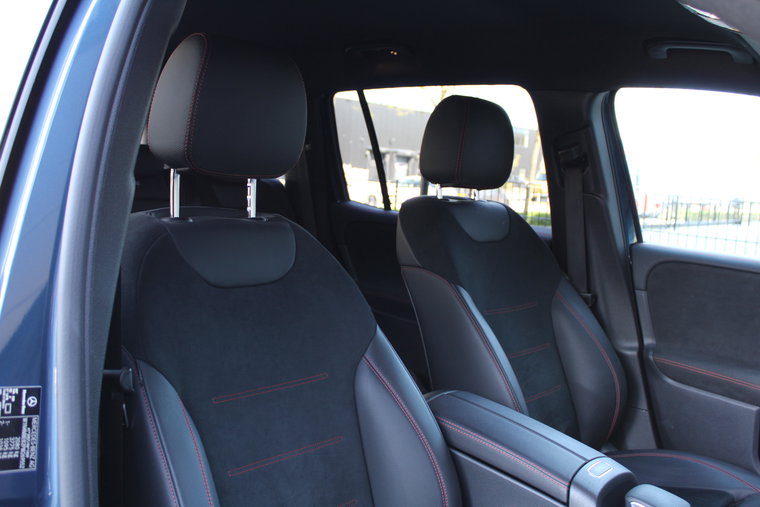 Vehicle Image 19