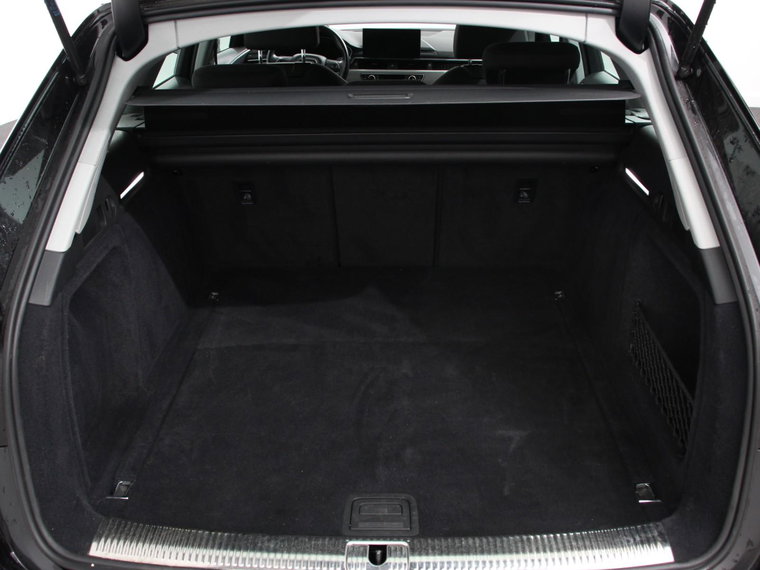Vehicle Image 41