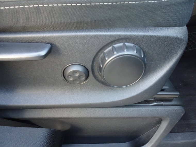 Vehicle Image 39