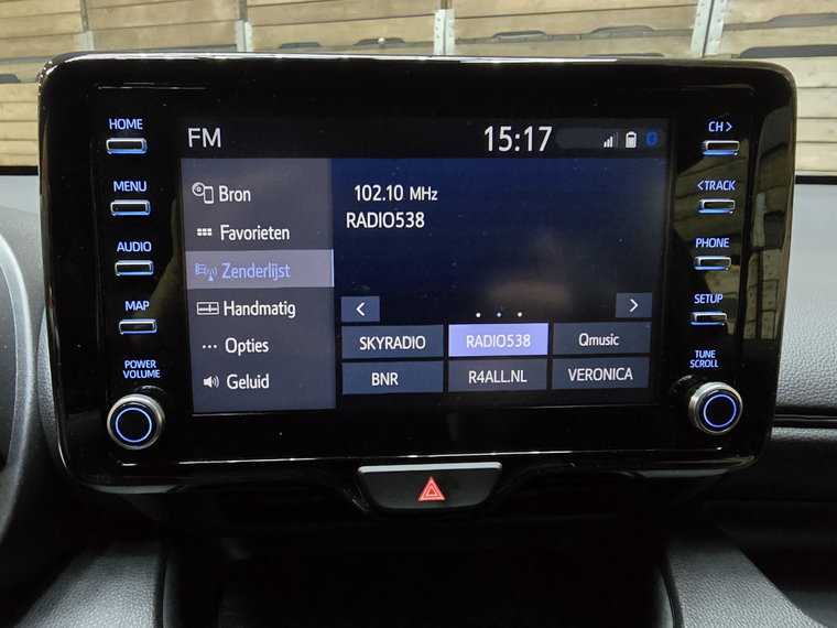 Vehicle Image 13