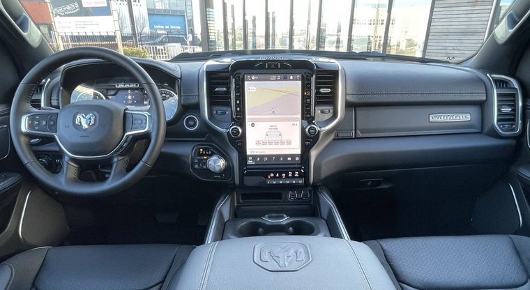 Vehicle Image 35