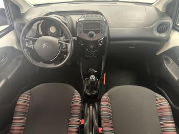 Vehicle Image 11