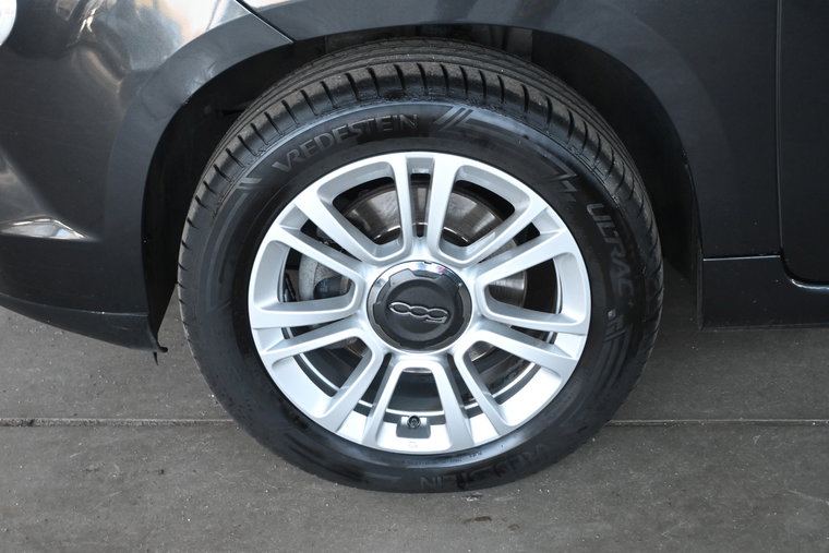 Vehicle Image 13