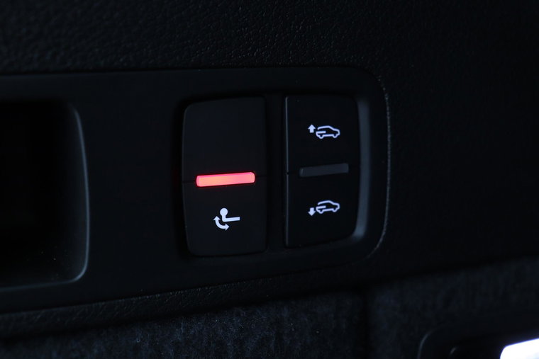 Vehicle Image 53