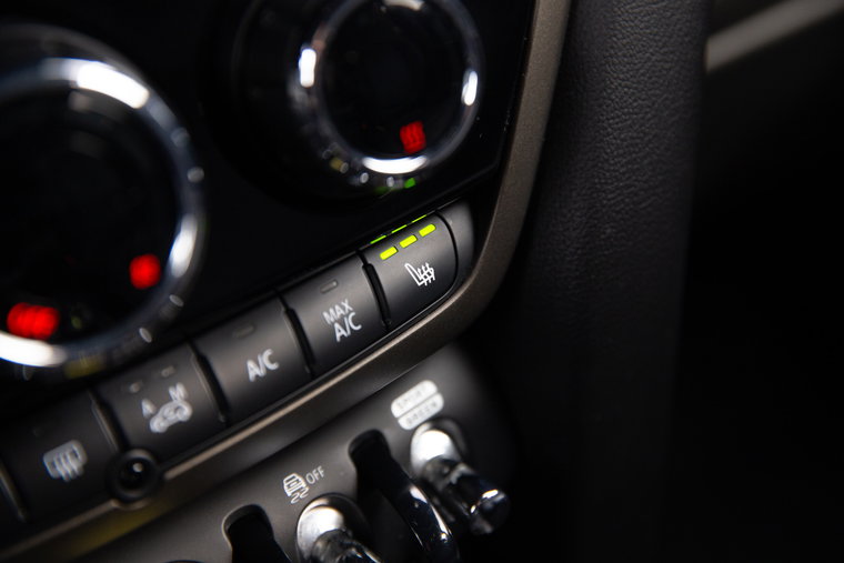 Vehicle Image 21