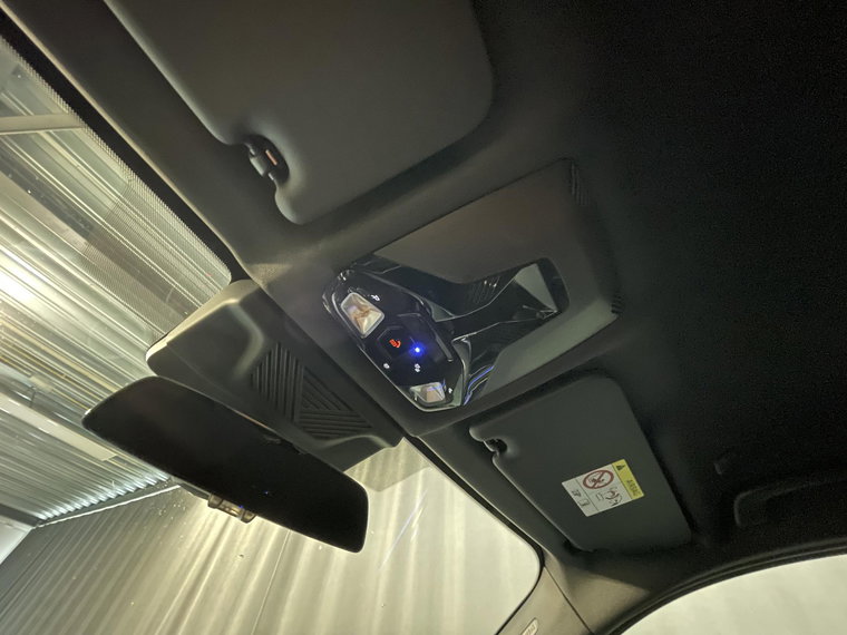Vehicle Image 39