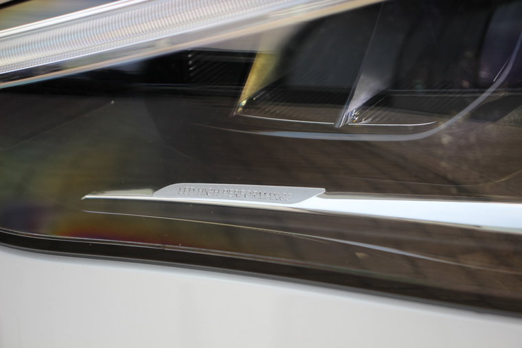 Vehicle Image 35