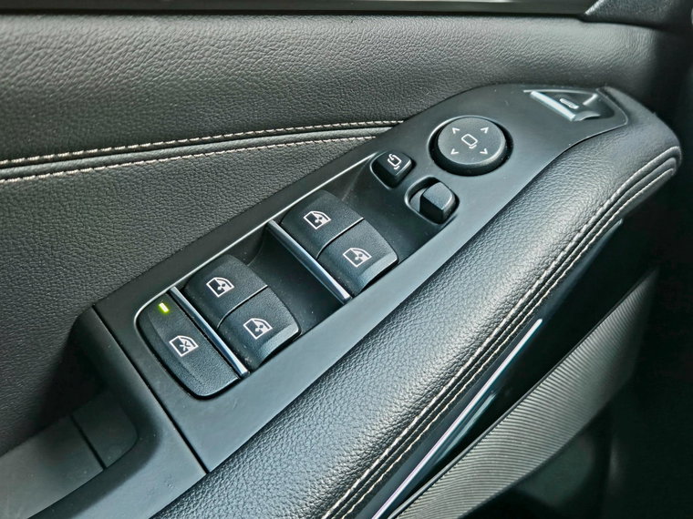 Vehicle Image 45