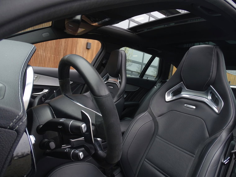 Vehicle Image 38
