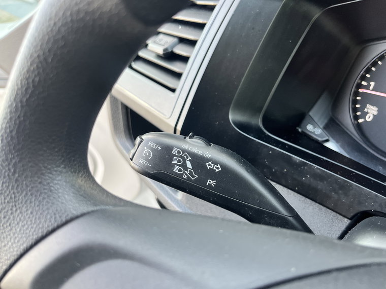 Vehicle Image 27