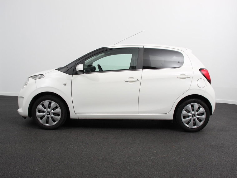Vehicle Image 8