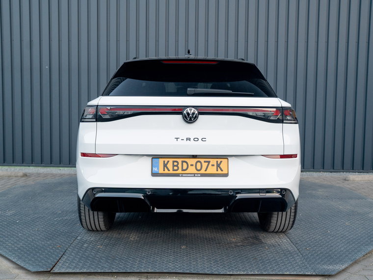 Vehicle Image 50