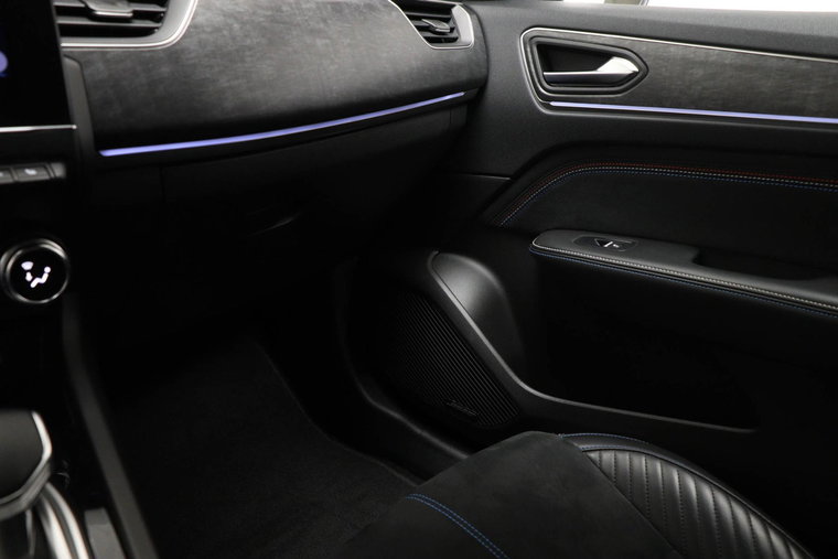 Vehicle Image 33