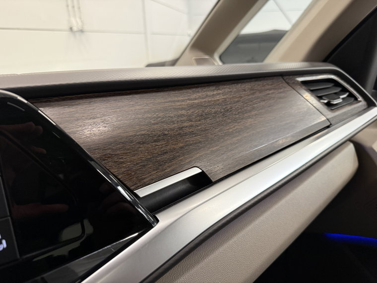 Vehicle Image 39