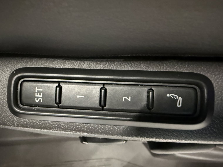 Vehicle Image 51