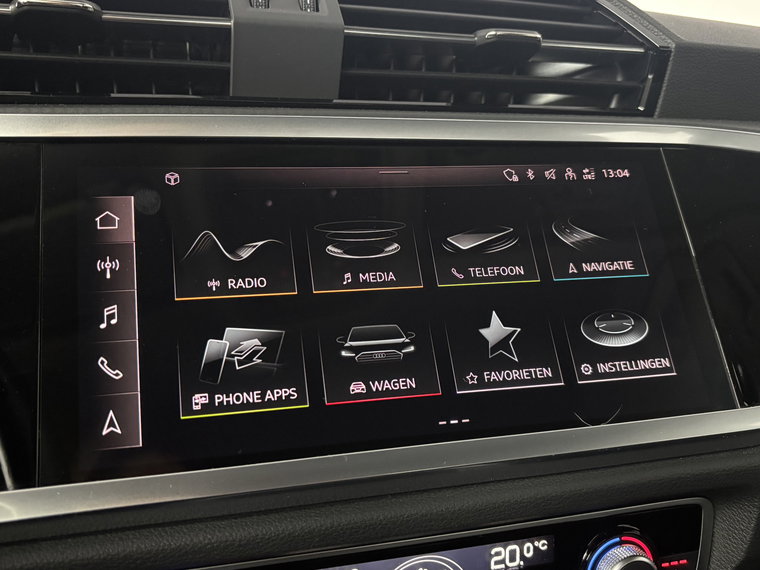 Vehicle Image 25