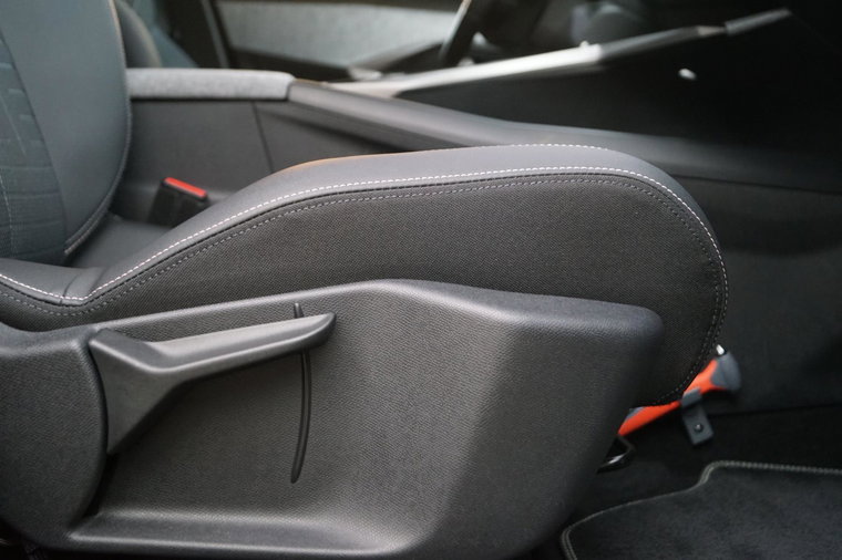 Vehicle Image 27