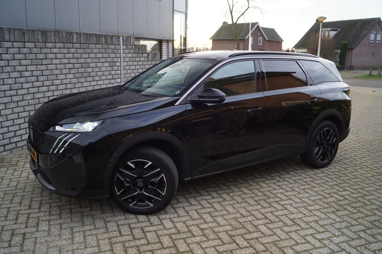 Vehicle Image 42