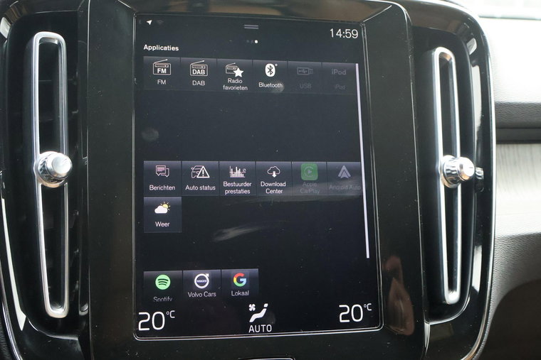 Vehicle Image 19