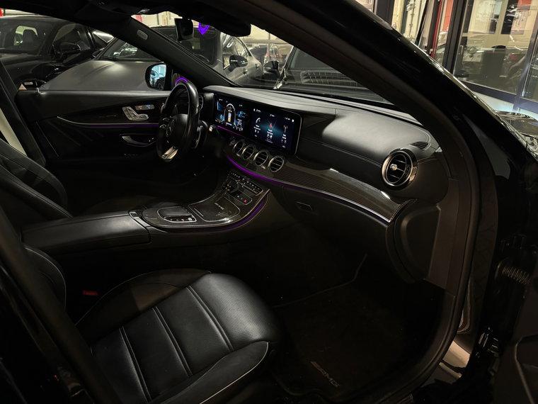 Vehicle Image 40