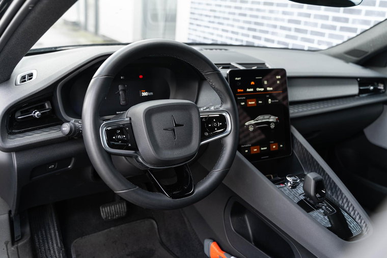 Vehicle Image 13