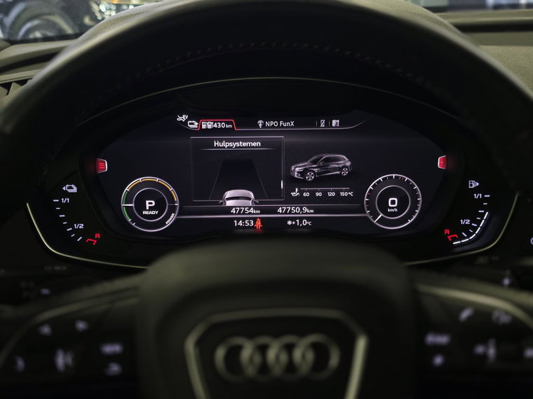 Vehicle Image 30