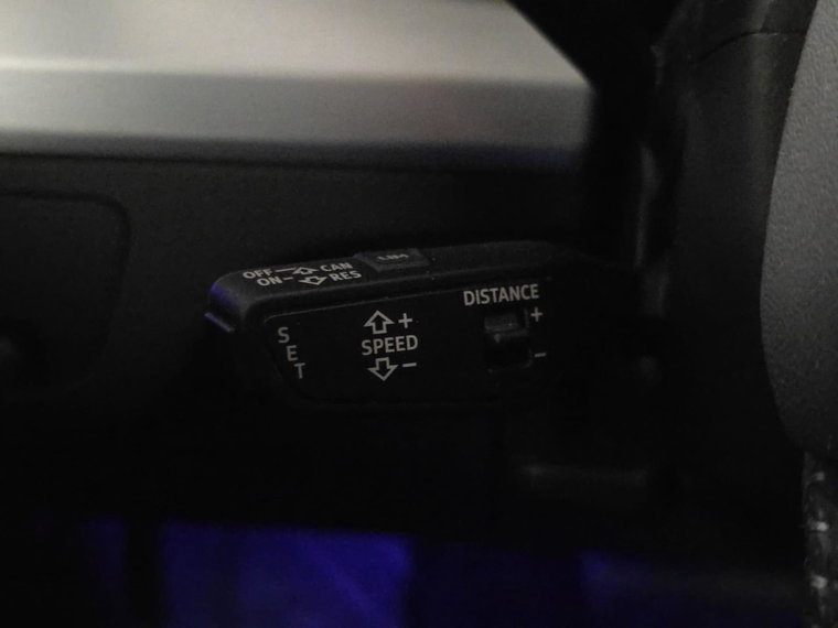 Vehicle Image 34