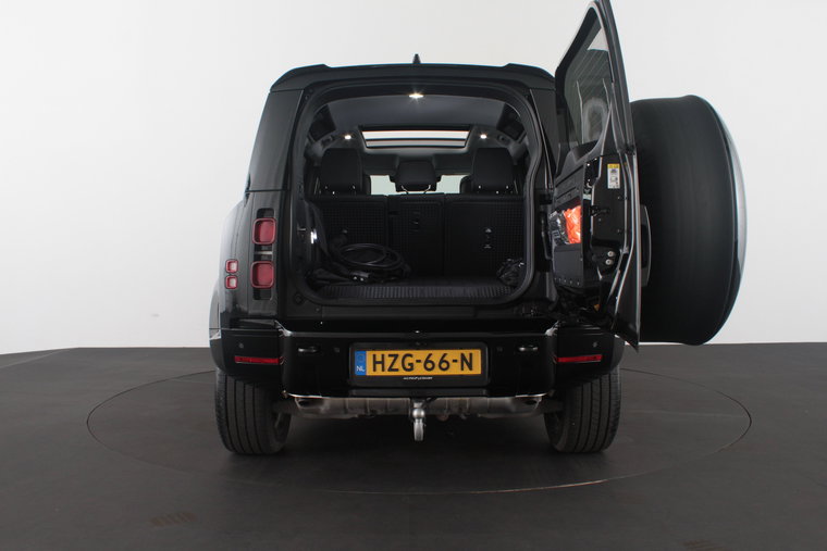 Vehicle Image 21
