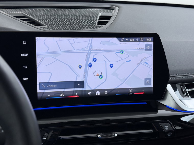 Vehicle Image 13