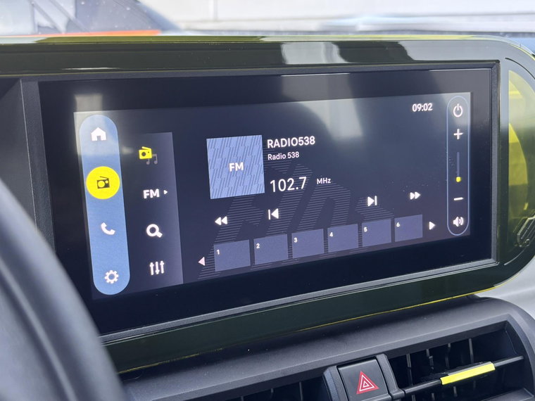 Vehicle Image 30