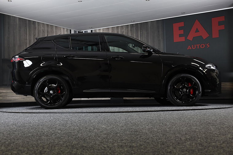 Vehicle Image 40