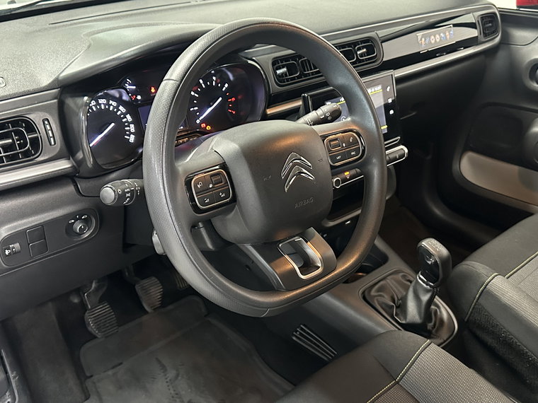 Vehicle Image 22