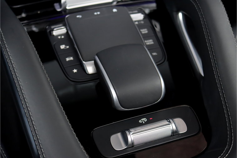 Vehicle Image 37