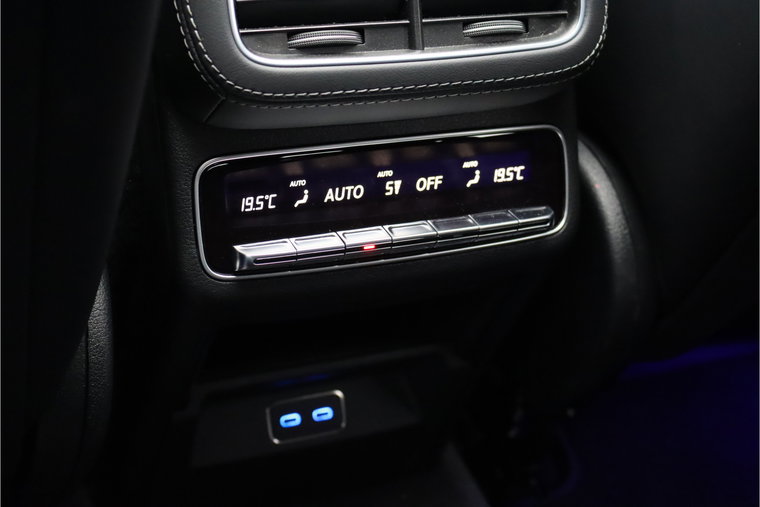 Vehicle Image 39