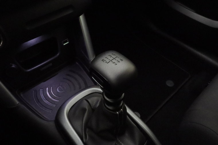 Vehicle Image 28