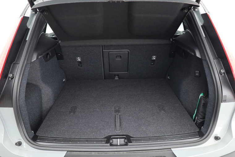 Vehicle Image 37