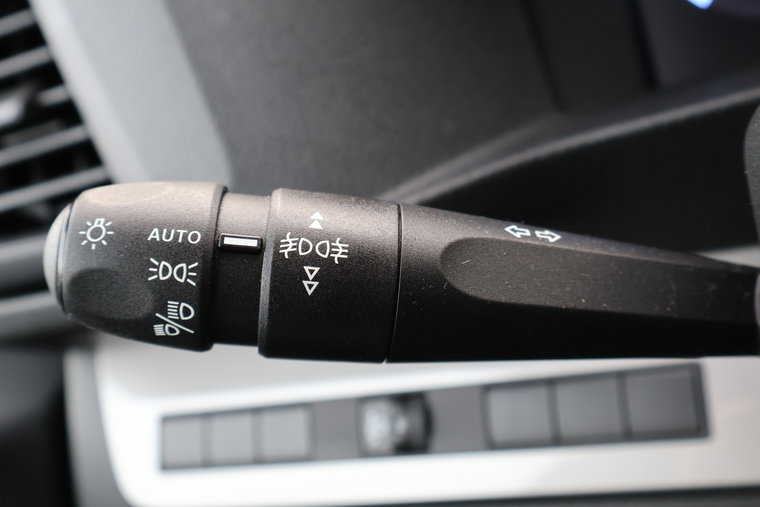 Vehicle Image 24