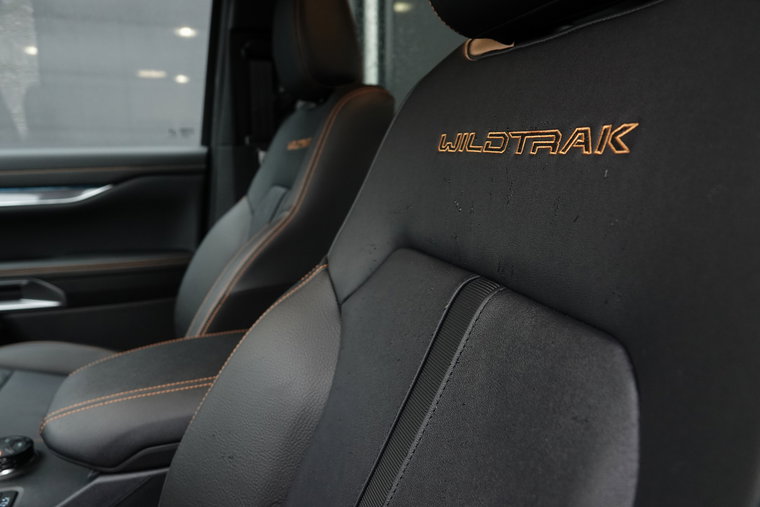Vehicle Image 38