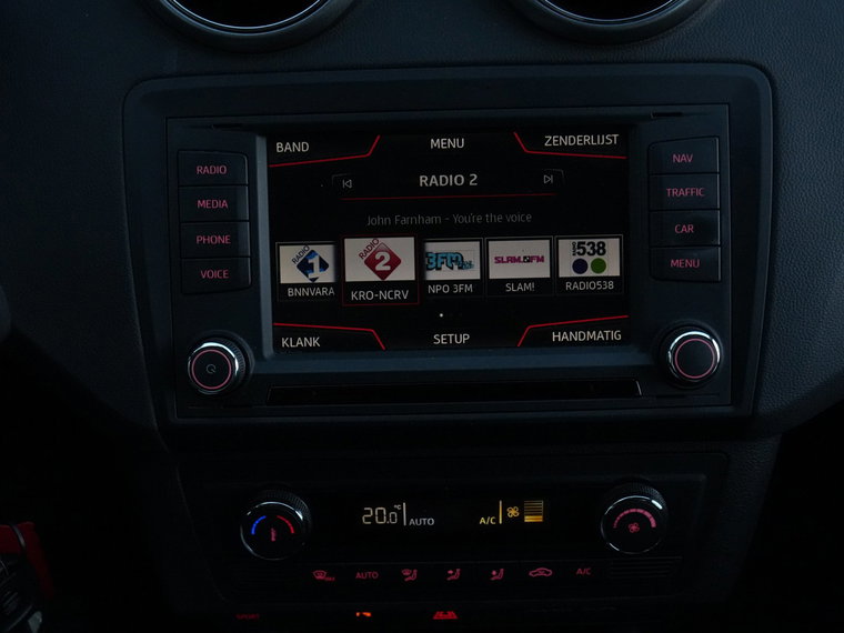 Vehicle Image 28